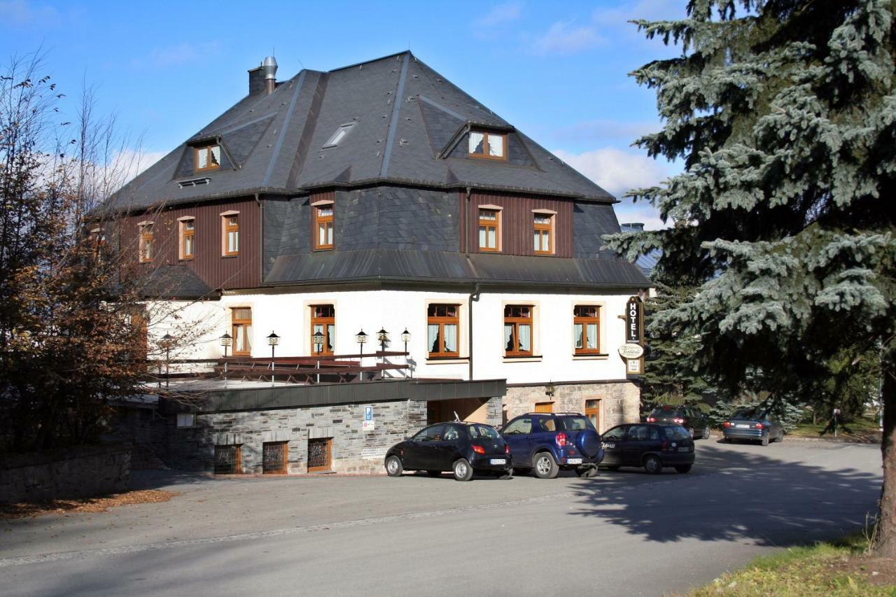 Hotel Vierenstrasse Neudorf  Exterior photo